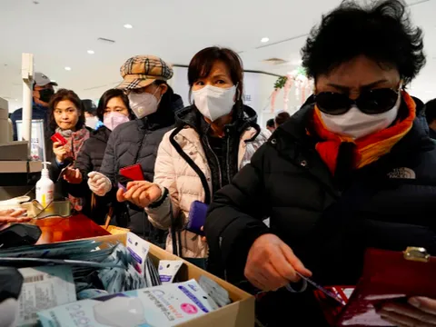 WHO cảnh báo về kịch bản bùng phát virus corona